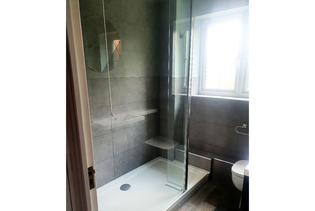 lloyds building felixstowe bathroom